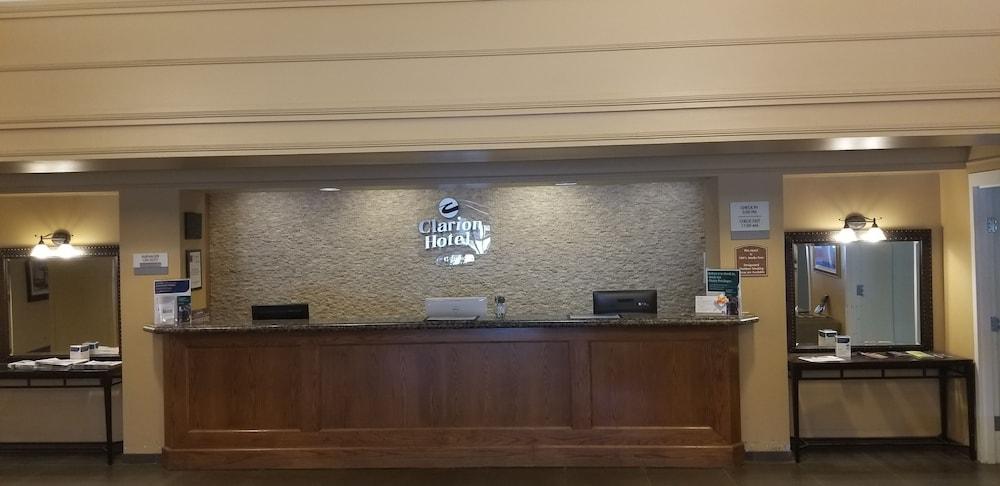 Quality Inn And Conference Center Greeley Downtown Bagian luar foto