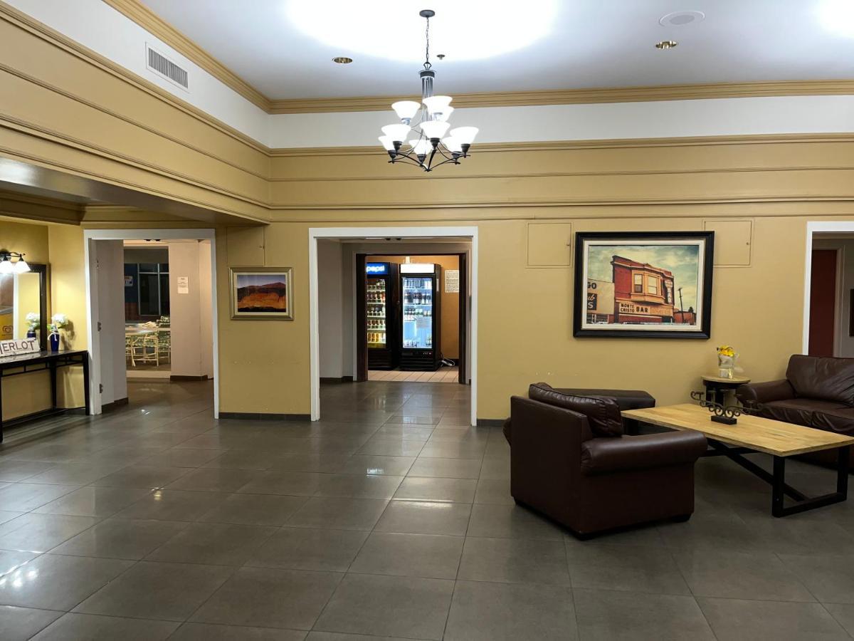 Quality Inn And Conference Center Greeley Downtown Bagian luar foto