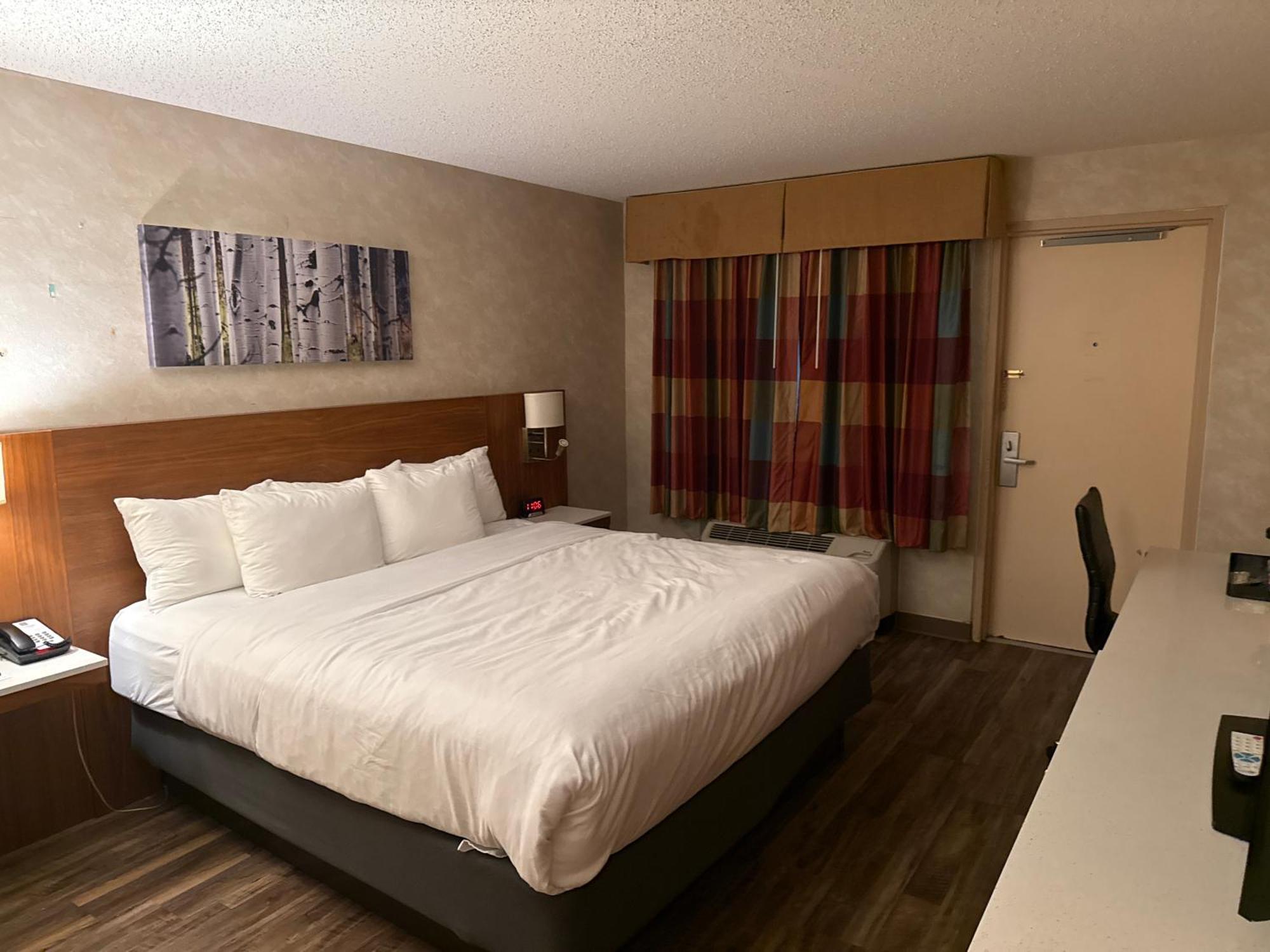Quality Inn And Conference Center Greeley Downtown Bagian luar foto