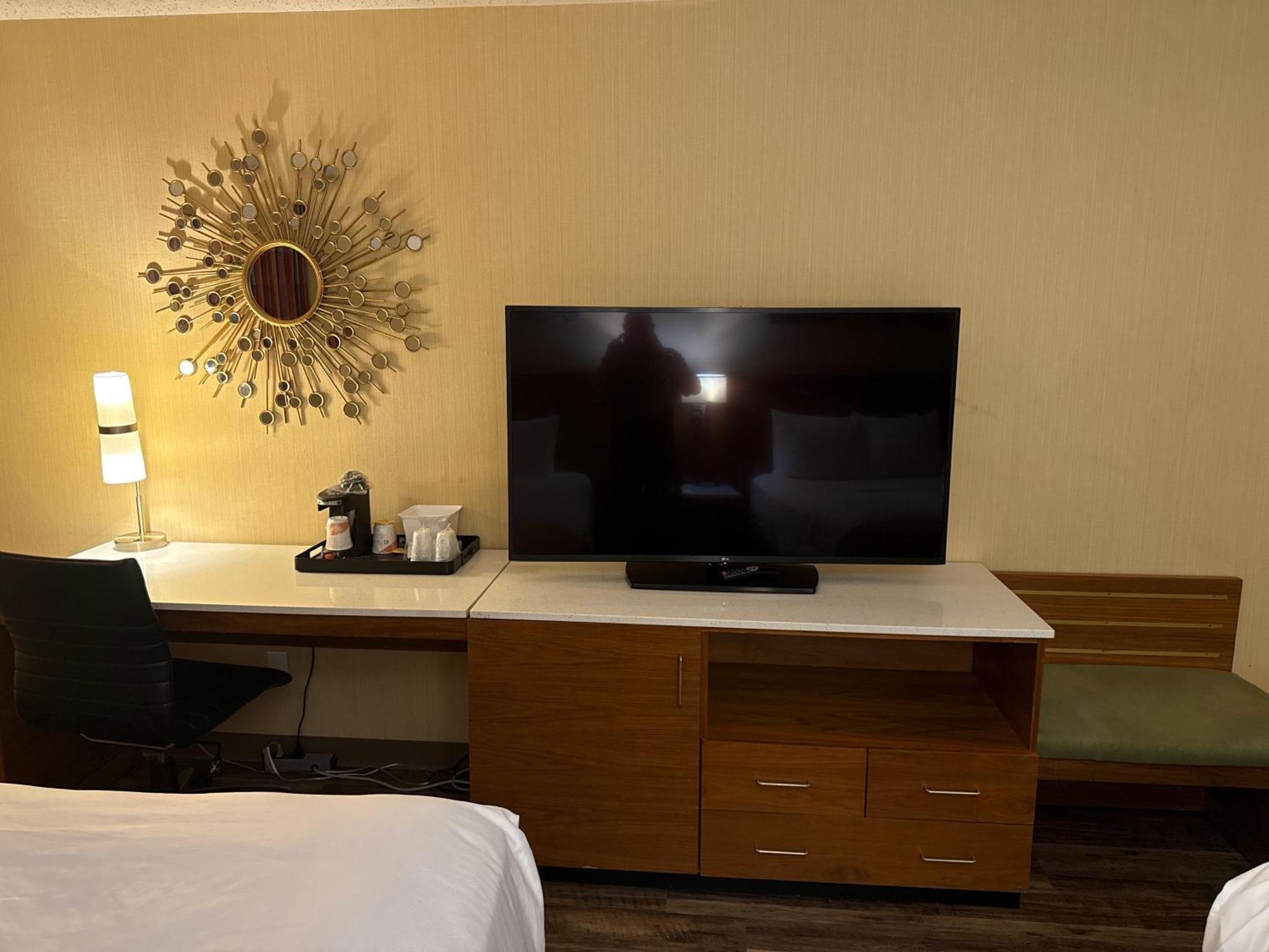 Quality Inn And Conference Center Greeley Downtown Bagian luar foto